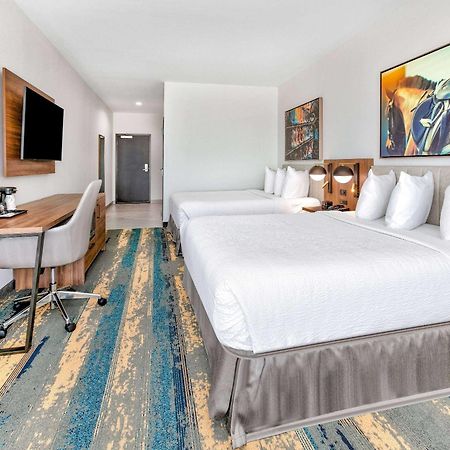 La Quinta Inn & Suites By Wyndham Terrell Εξωτερικό φωτογραφία