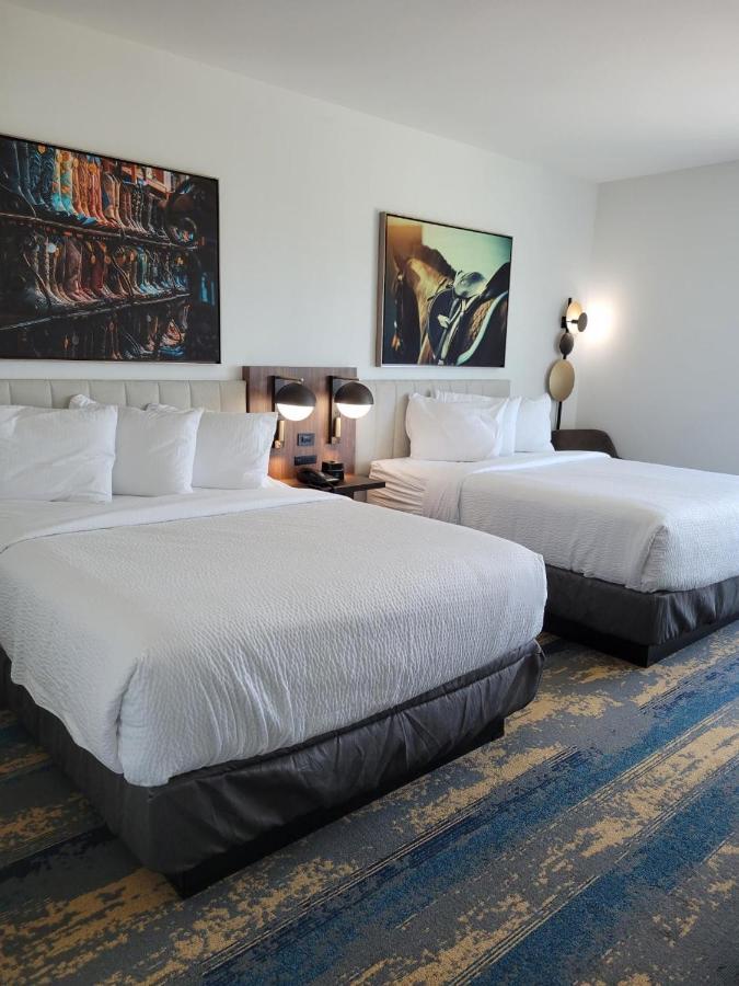 La Quinta Inn & Suites By Wyndham Terrell Εξωτερικό φωτογραφία