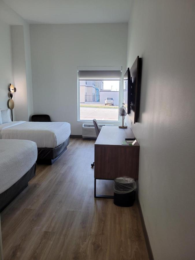 La Quinta Inn & Suites By Wyndham Terrell Εξωτερικό φωτογραφία