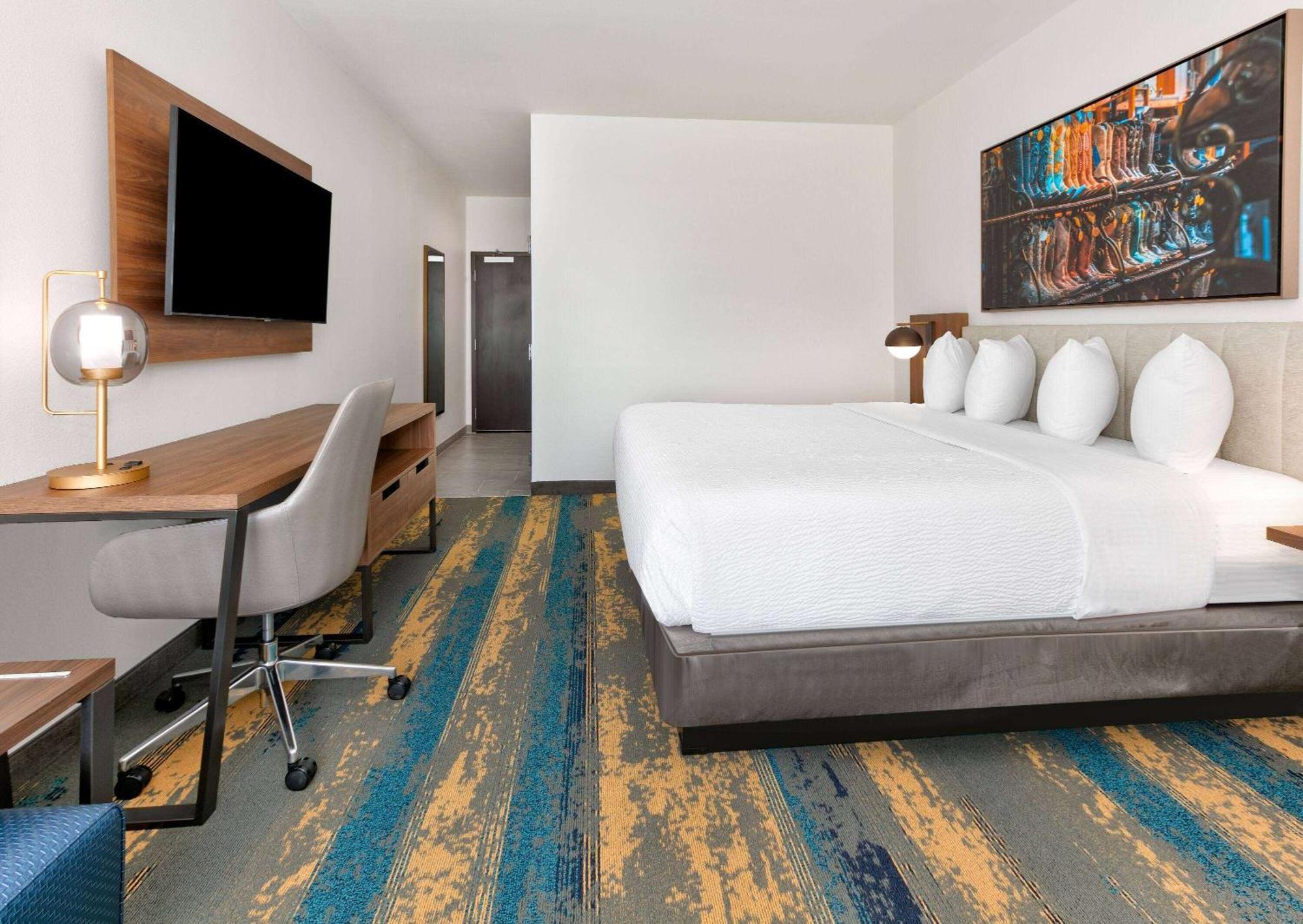 La Quinta Inn & Suites By Wyndham Terrell Εξωτερικό φωτογραφία